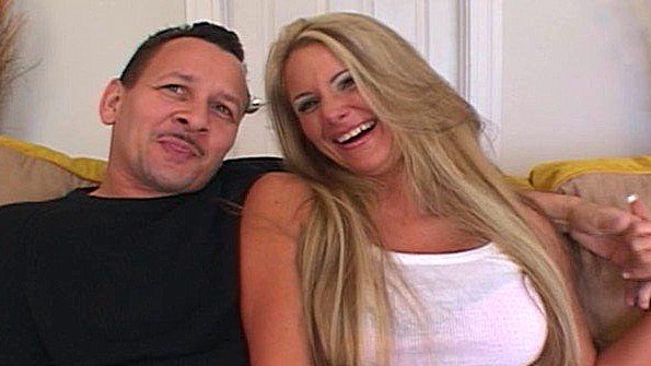 Муж радуется за трах жены с другим мужиком