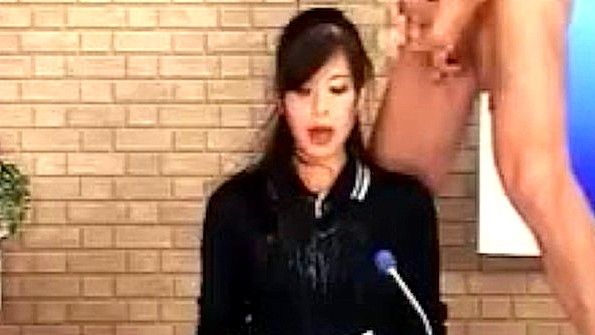 Японка ведет новости и вынуждена заниматься сексом