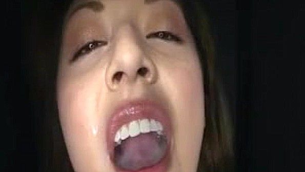 Сперма во рту девиц после шикарной подборки
