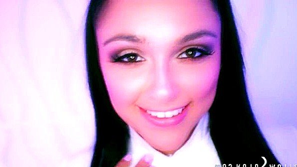 Сестра заинтересовалась хуем брата и страстно сосет