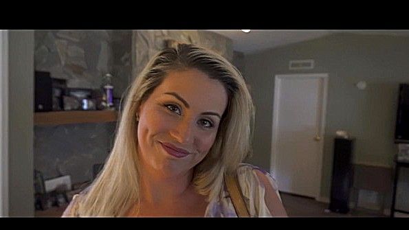 Мать жестко ебется со своим сыном и ловит оргазм