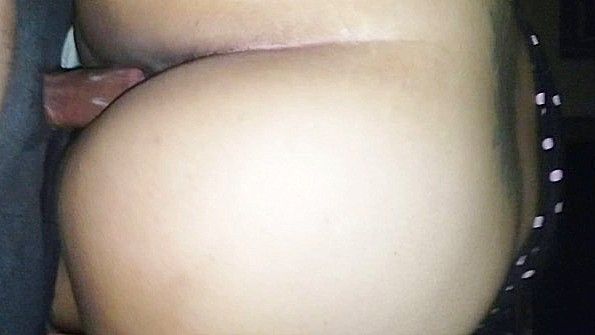 Трах школьной учительницы попал на камеру