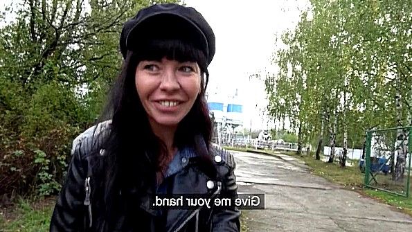 Получила деньги и разрешила хую побывать везде