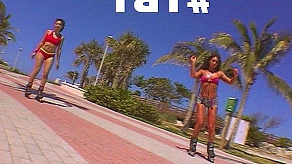 Покаталась на роликах и занялась крутым спариванием