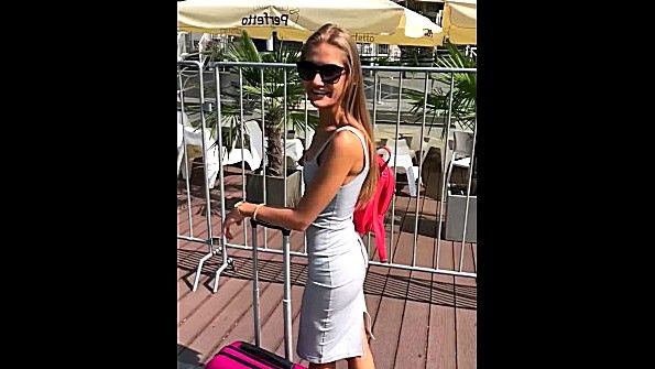 Любительницы публично трахаются в разных местах