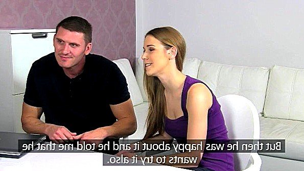 Женщина порно агент помогла парочке ебаться